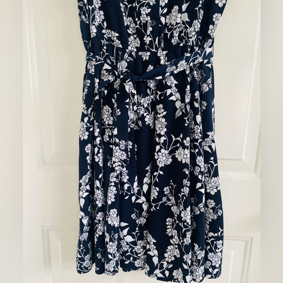 Charter Club Women’s Floral Ruffle Flutter Sleeve Belted Dress 8P DARK BLUE. - Picture 7 of 12